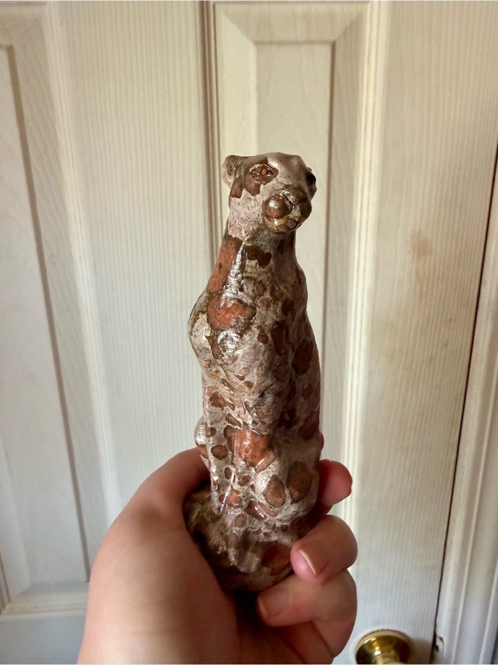 Natural Crystal Leopard Skin Jasper Leopard Statue